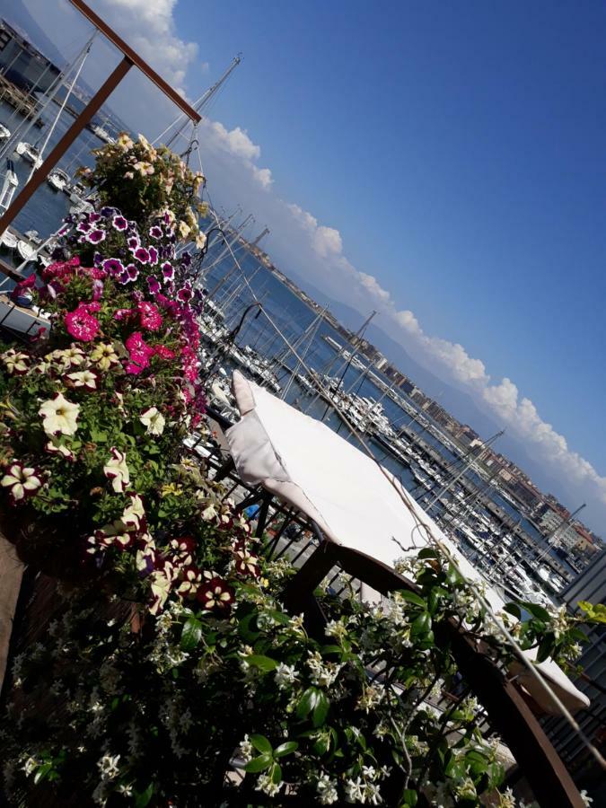 Siriana open space Castellammare di Stabia Exterior foto